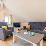 Haus Decker, App 3