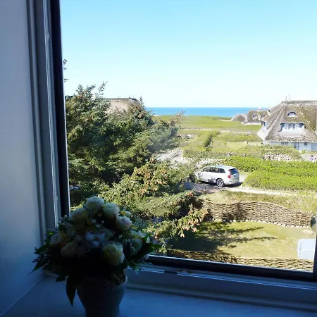 Haus Decker, App 3 *