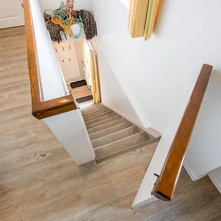 Haus Decker, App 3